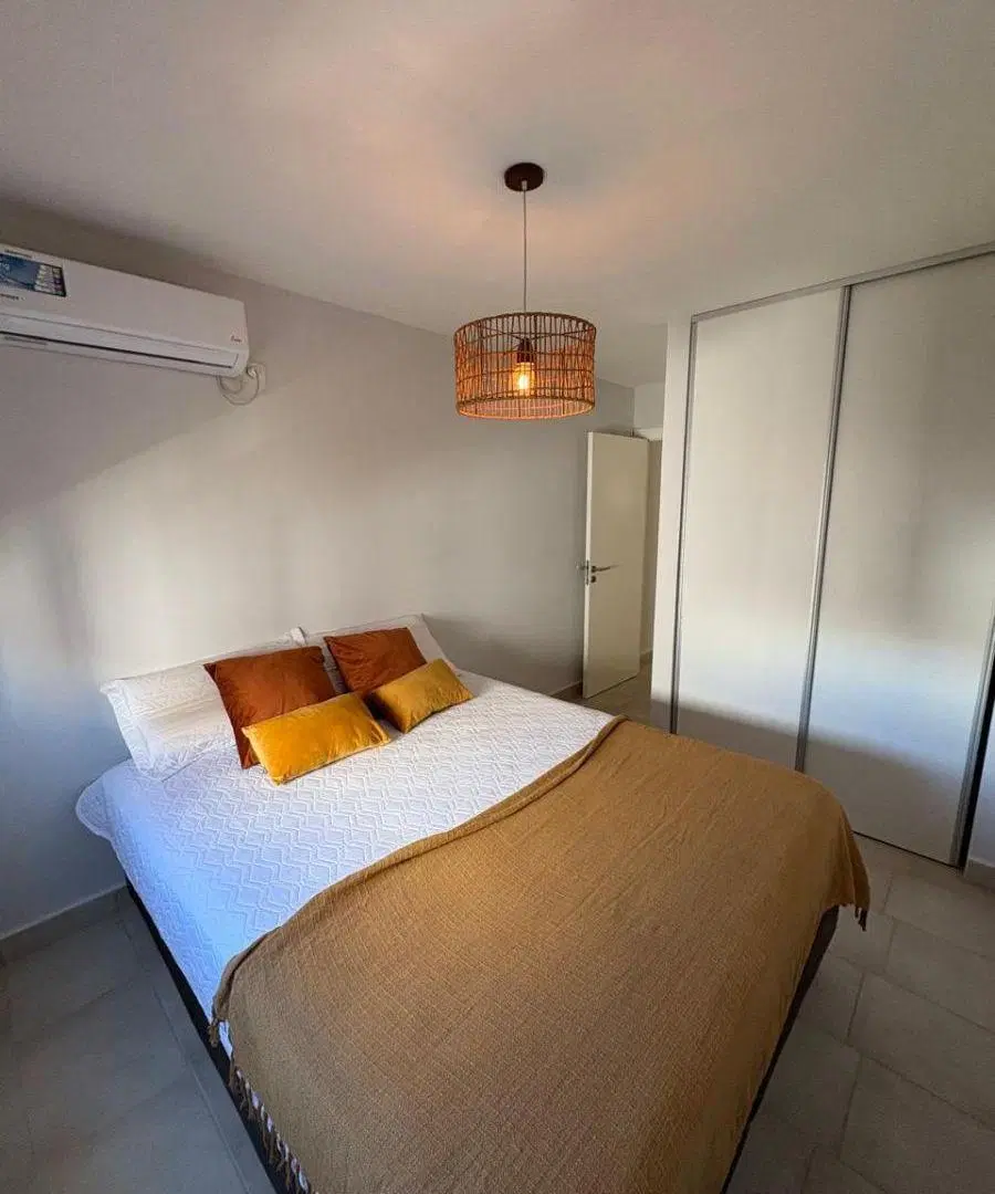 HERMOSO DEPARTAMENTO EN VENTA DE 57M2 TOTALES Y COCHERA EN VICENTE LOPEZ AL 1400 2
