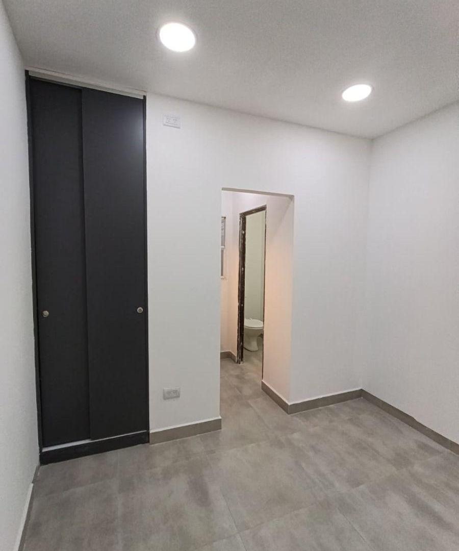 Foto de ALQUILER LOCAL COMERCIAL A ESTRENAR EN MARIANO BOEDO 196, imagen 2