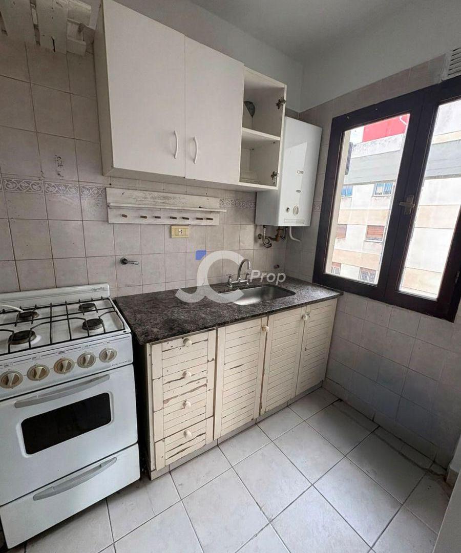 Foto de ALQUILER DEPARTAMENTO DE 1 DORMITORIO LUMINOSO EN 25 DE MAYO 249, imagen 5