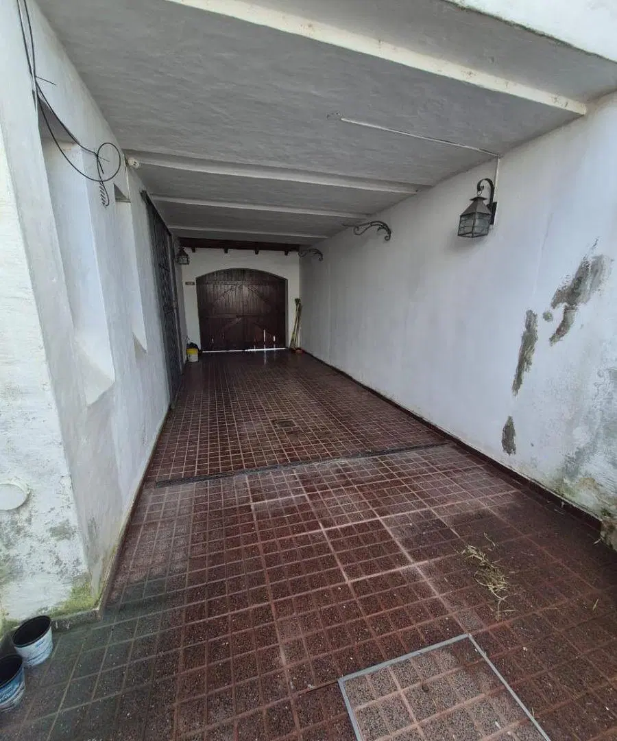 Hermosa Casa en Venta – Barrio Candioti Sur 5