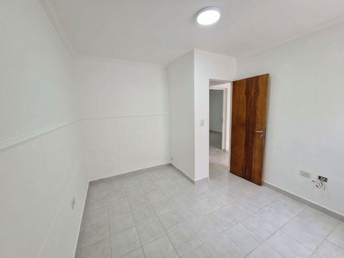 Foto de Departamento Interno de 2 Dormitorios en Venta – PH, imagen 2
