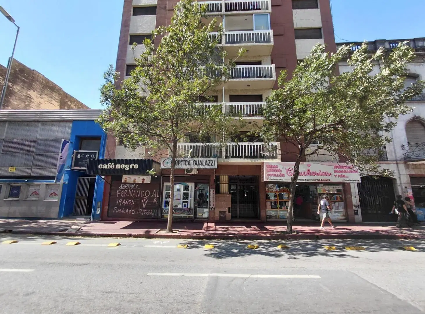 A metros de Patio ¡O! 1dorm. c/escritura 3