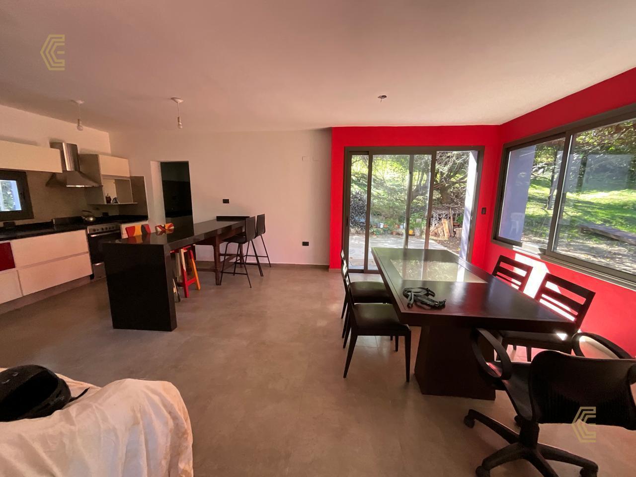 Foto de 4 HOJAS - casa Doble altura 2DOR. 2BAÑ. - GRAN PARQUE, imagen 3