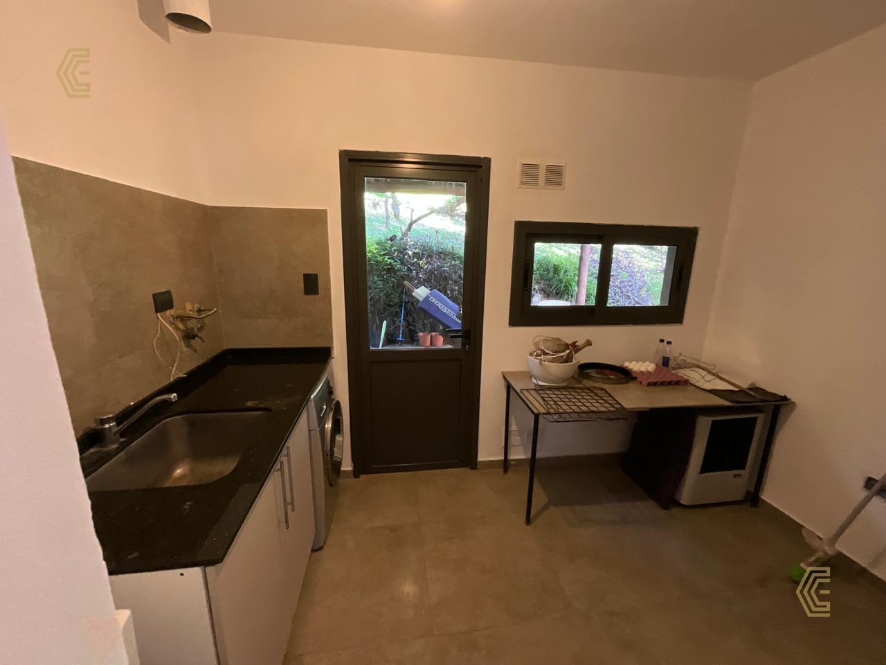 Foto de 4 HOJAS - casa Doble altura 2DOR. 2BAÑ. - GRAN PARQUE, imagen 4