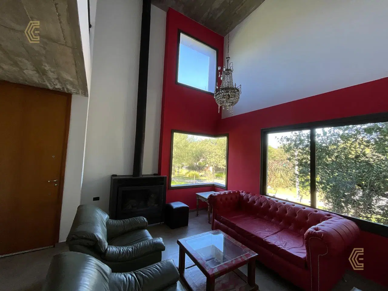 CASA EN 4 HOJAS - 2DOR. 2BAÑ. - GRAN PARQUE 1