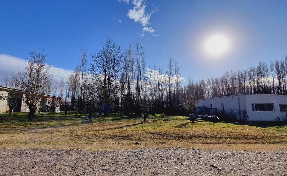 Venta de Lote 1077 m² - B° Fincas de Plottier, Plottier 2