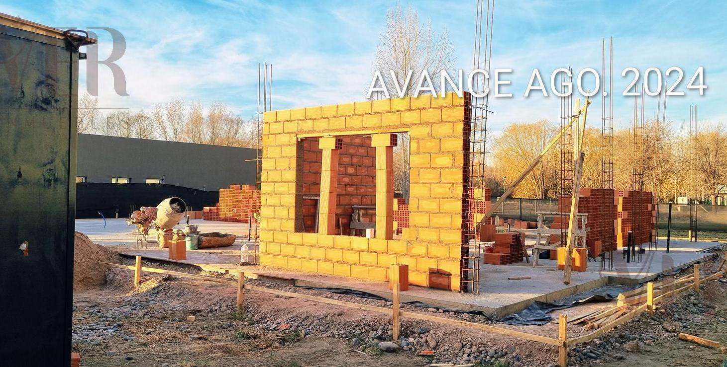 Venta de casa 3 dorm - Los Canales de Plottier - Plottier, Neuquén