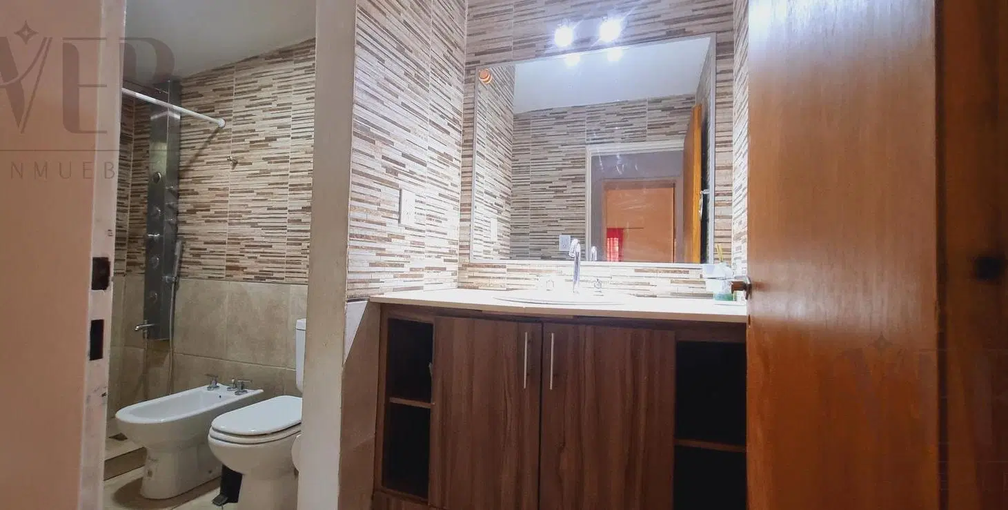 Venta Casa Quinta  4 dorm - 2Ha Plottier 3
