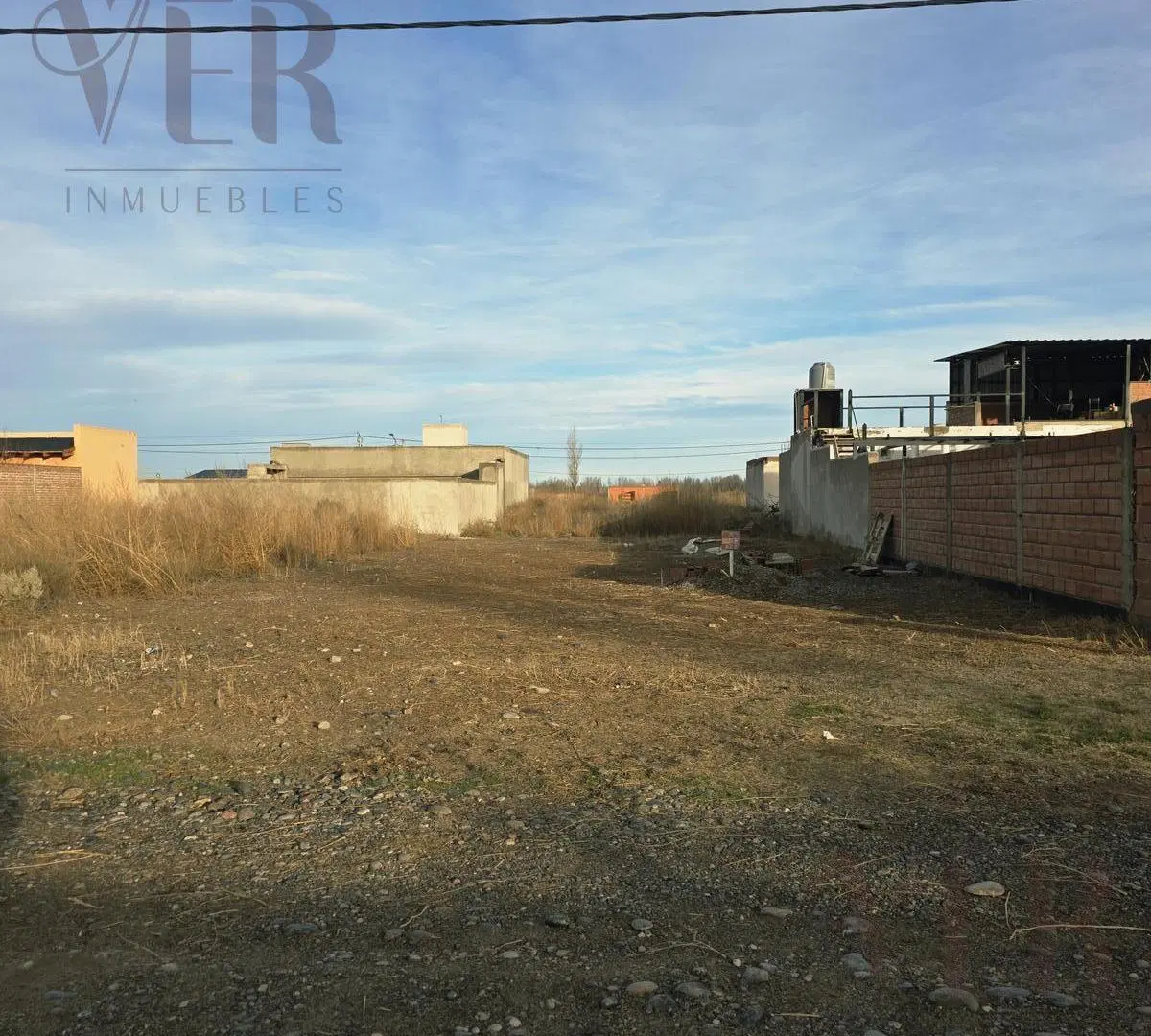 Venta de terreno 375m2 Las Lilas - Plottier 1