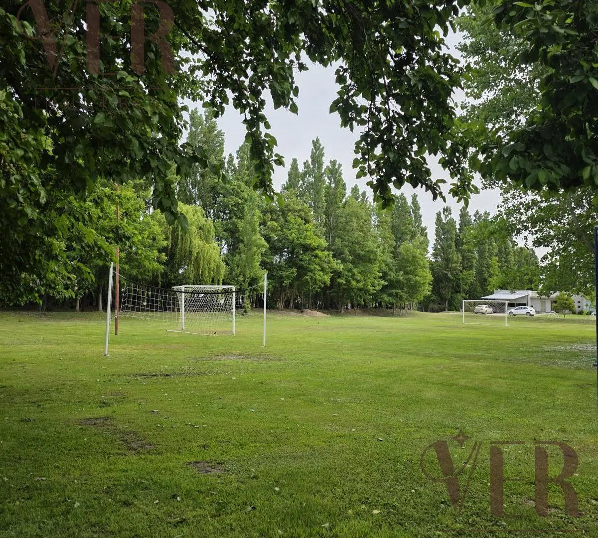Venta de lote 1000 m2 - B° Fincas de Plottier, Plottier 2