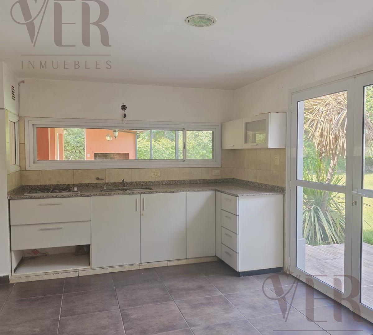 Foto de Venta de casa 3 dorm con pileta en Barrio Fincas de Plottier, Plottier, imagen 5