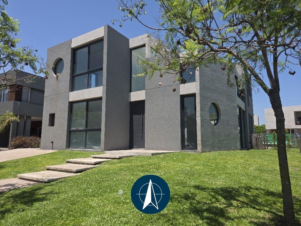 Casa en venta en Los Castaños, Nordelta. Premium!