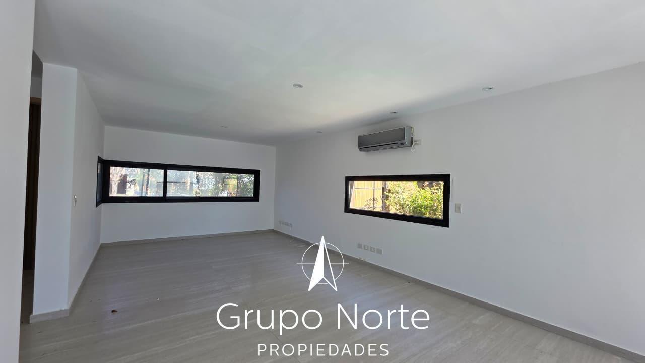 Foto de Casa en venta al rio en Nordelta, barrio El Yacht, imagen 3