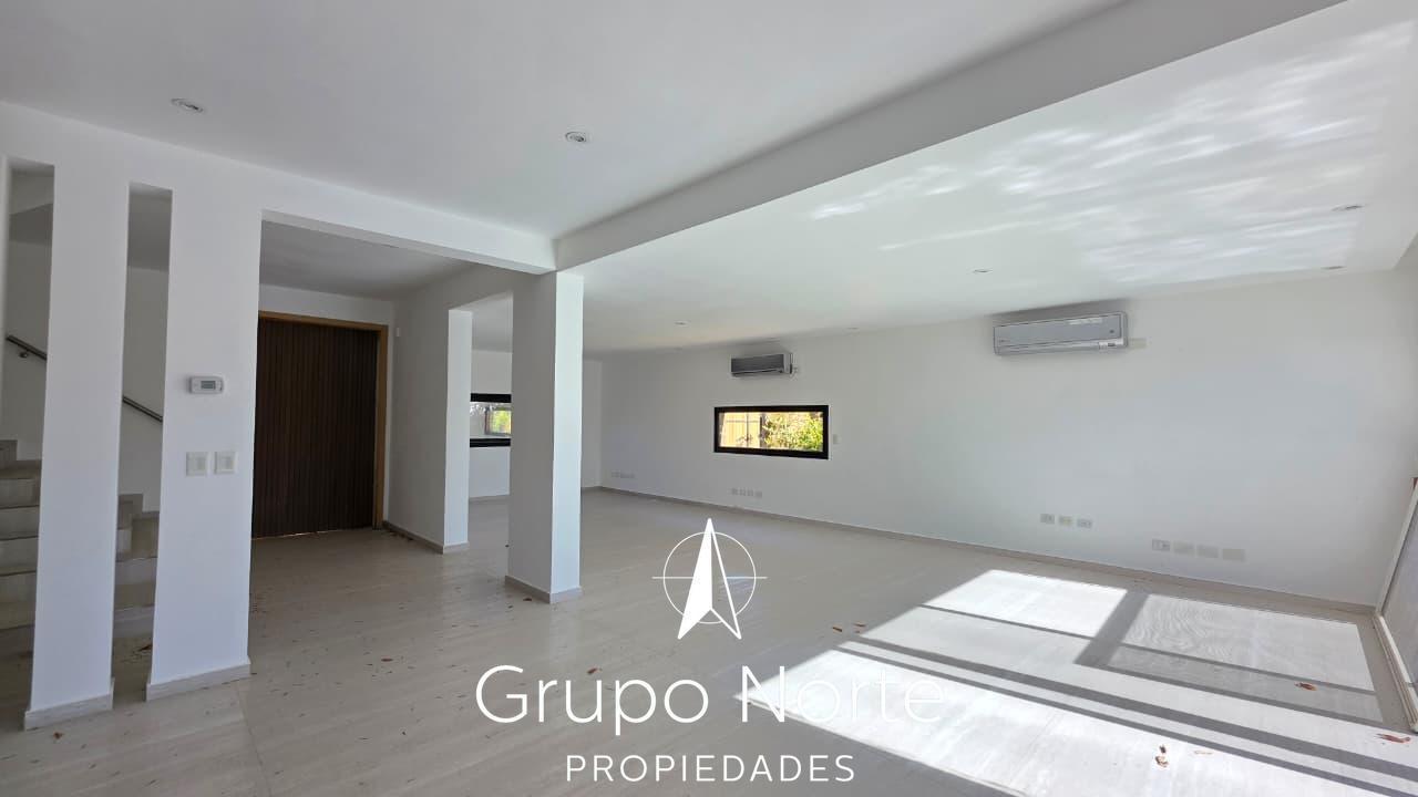 Foto de Casa en venta al rio en Nordelta, barrio El Yacht, imagen 4
