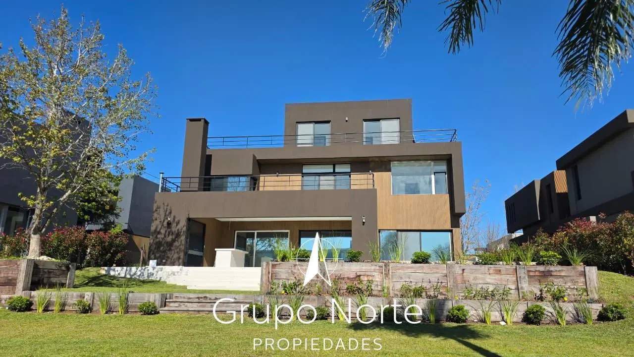 Casa al río en venta en El Yacht, Nordelta. 2