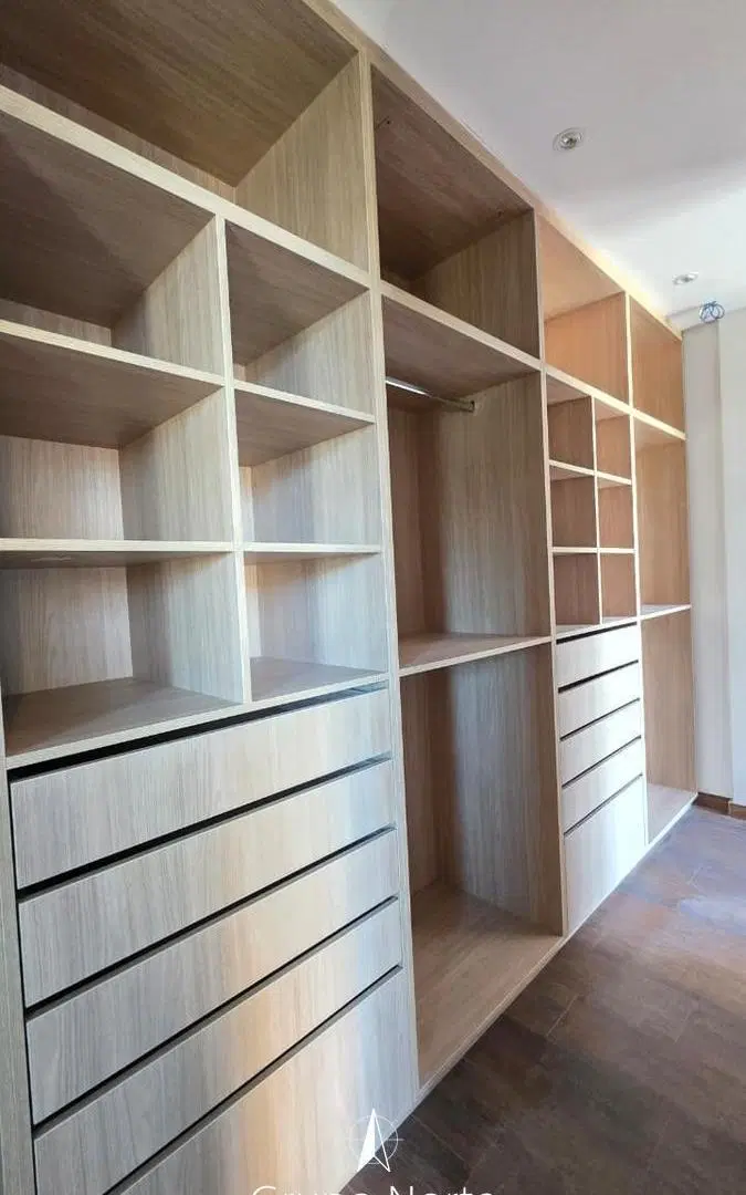 Casa en venta al rio en barrio El Yacht, Nordelta 4