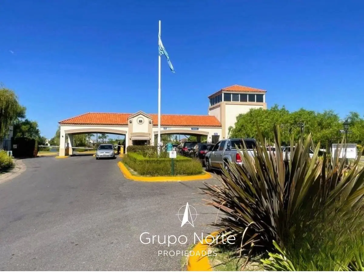 Lote en venta agua en San Francisco Villanueva orientacion Norte. 2
