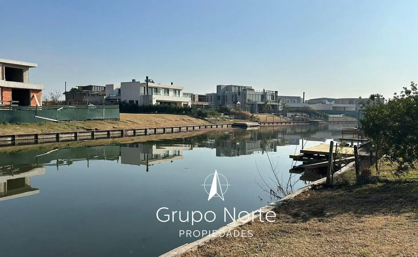 Lote en venta en el barrio Virazon, Nordelta al lago central, OFRECE FINANCIACIÓN! 3