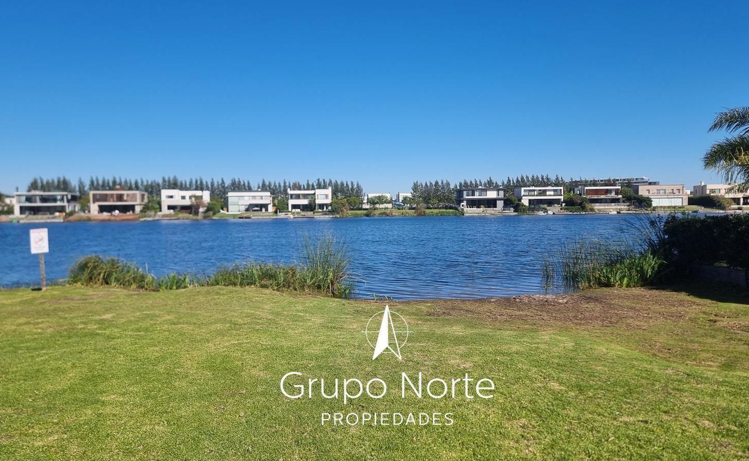 Foto de Terreno en venta al lago en Tigre, Barbarita., imagen 1
