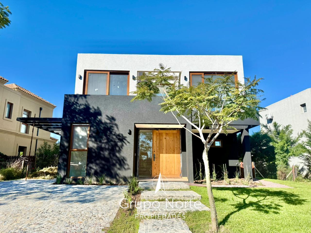Foto de Casa en venta en Los Castaños, Nordelta, Tigre. 4 dormitorios, imagen 1