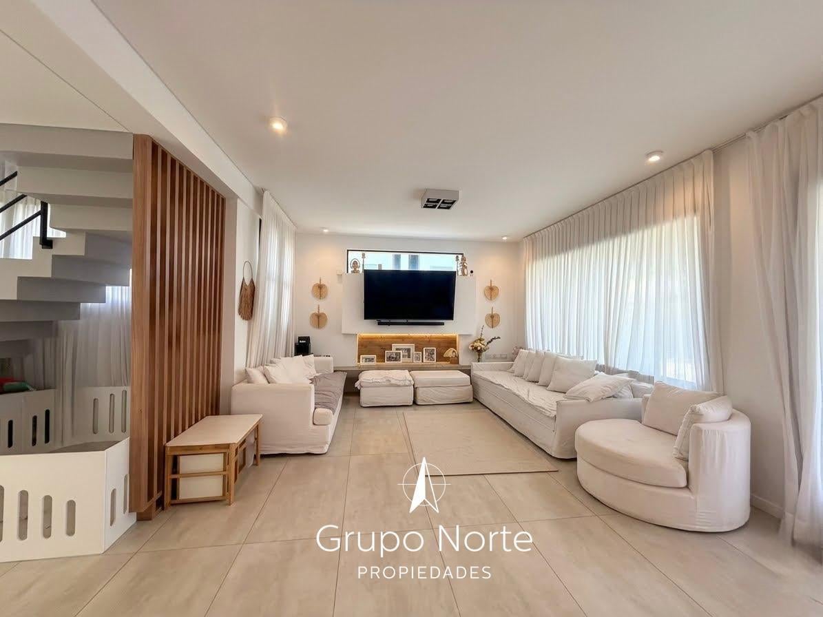 Foto de Casa en alquiler en Nordelta, Castaños. 4 Dormitorios!!, imagen 4