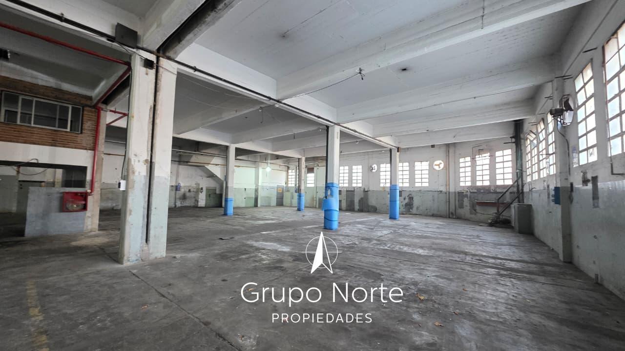 Foto de Galpón en alquiler en Munro, disponible también para venta, imagen 1