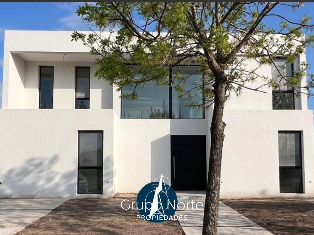 Foto de Casa en venta al lago en barrio El Canton, Golf. Escobar, imagen 1