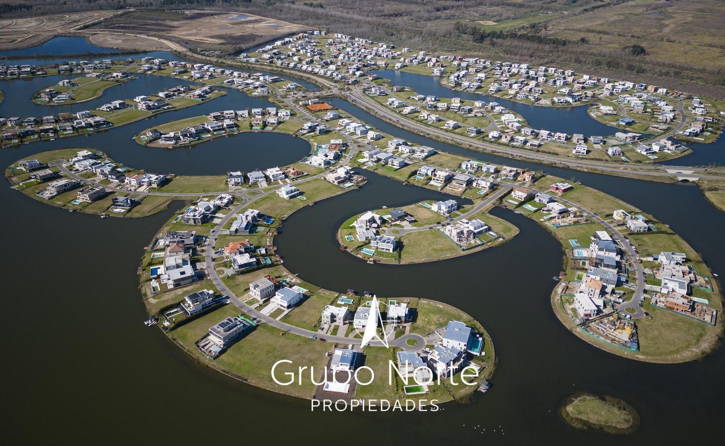 Foto de Lote al lago en venta en Puertos, Amarras., imagen 1
