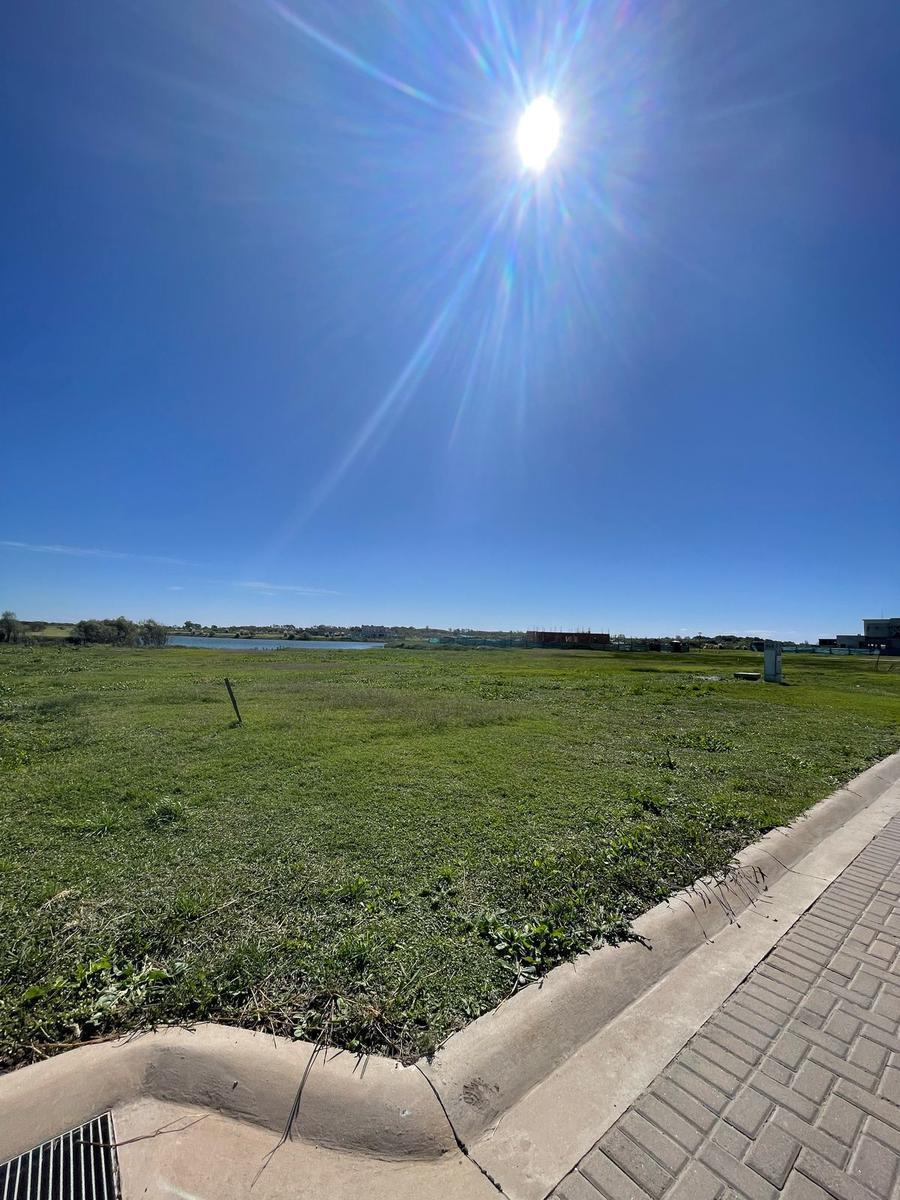 Terreno en Altos del Plata " Barrio el cano"