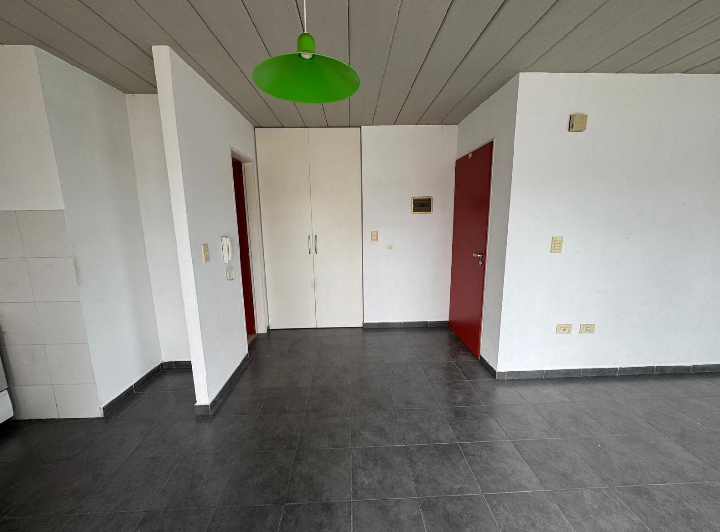 Foto de DEPARTAMENTO MONOAMBIENTE ALQUILER LA PLATA, imagen 3