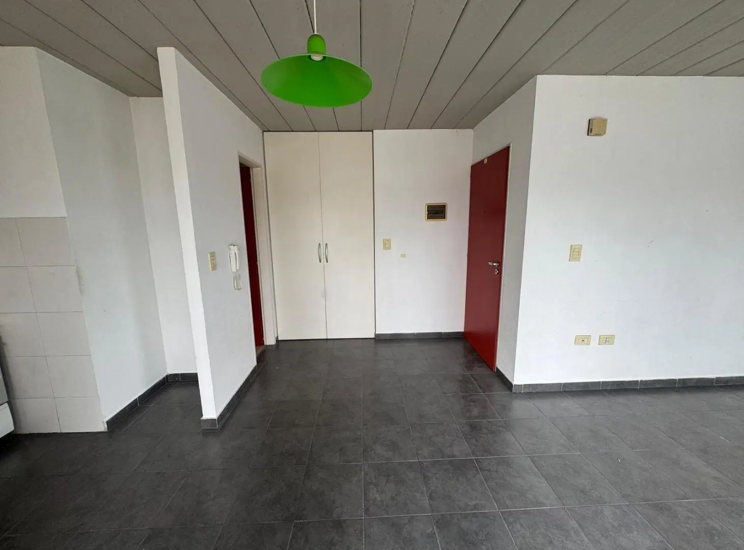 DEPARTAMENTO MONOAMBIENTE ALQUILER LA PLATA 3