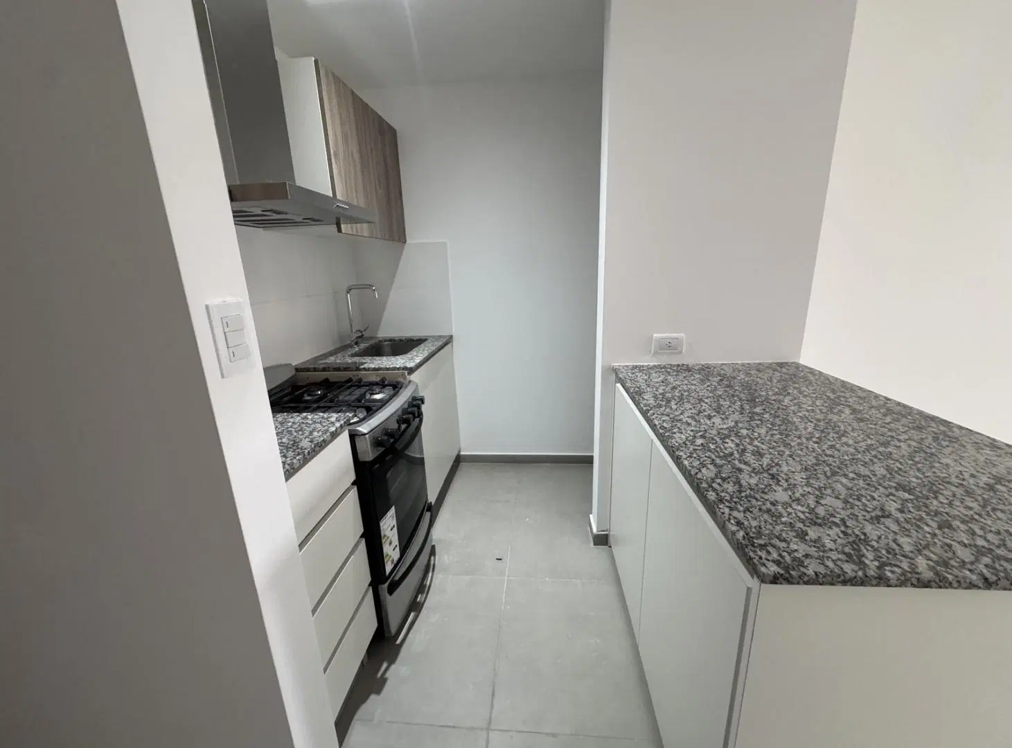 DEPARTAMENTO MONOAMBIENTE EN ALQUILER A ESTRENAR, LA PLATA 4