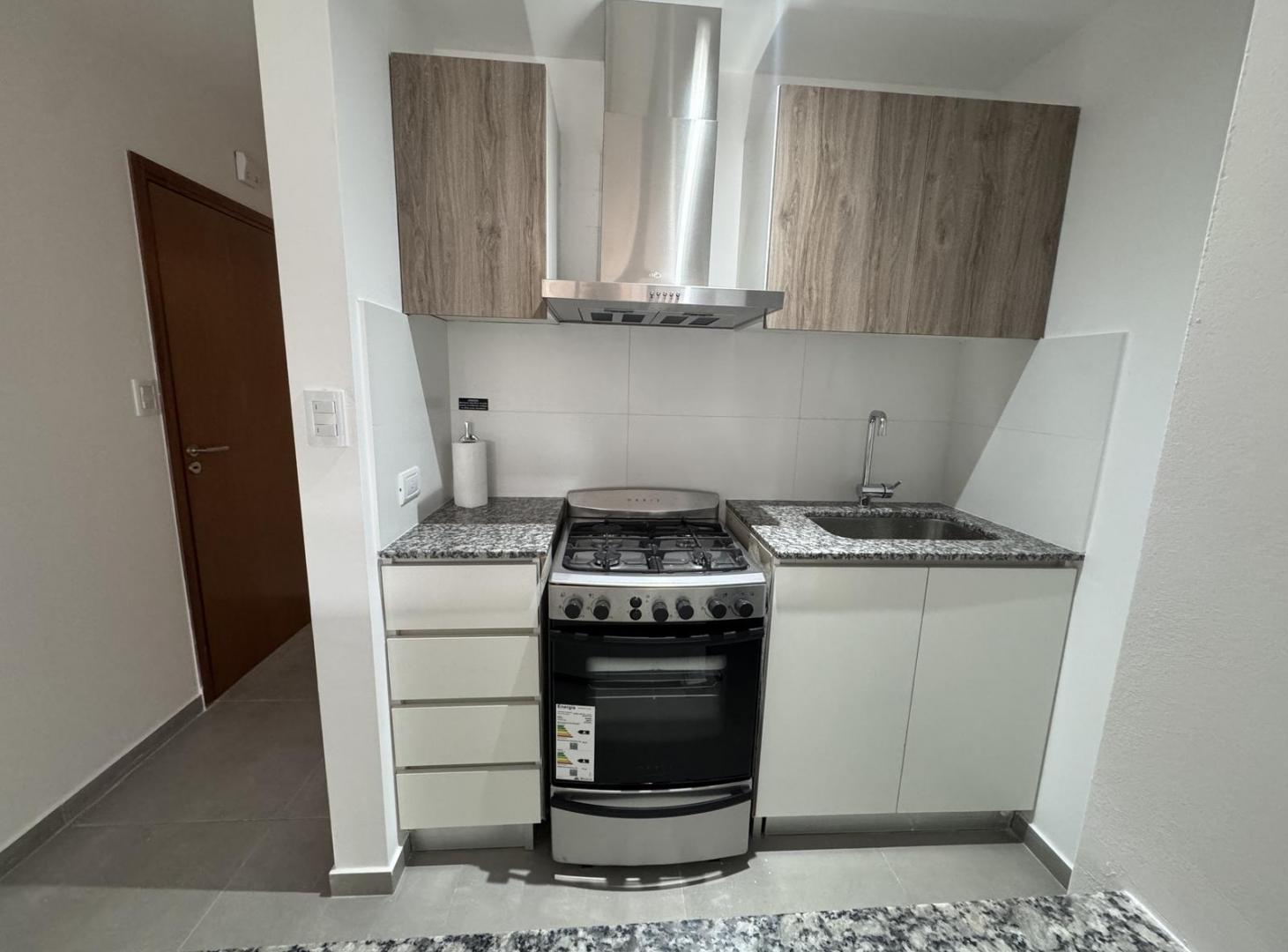 DEPARTAMENTO MONOAMBIENTE EN ALQUILER A ESTRENAR, LA PLATA
