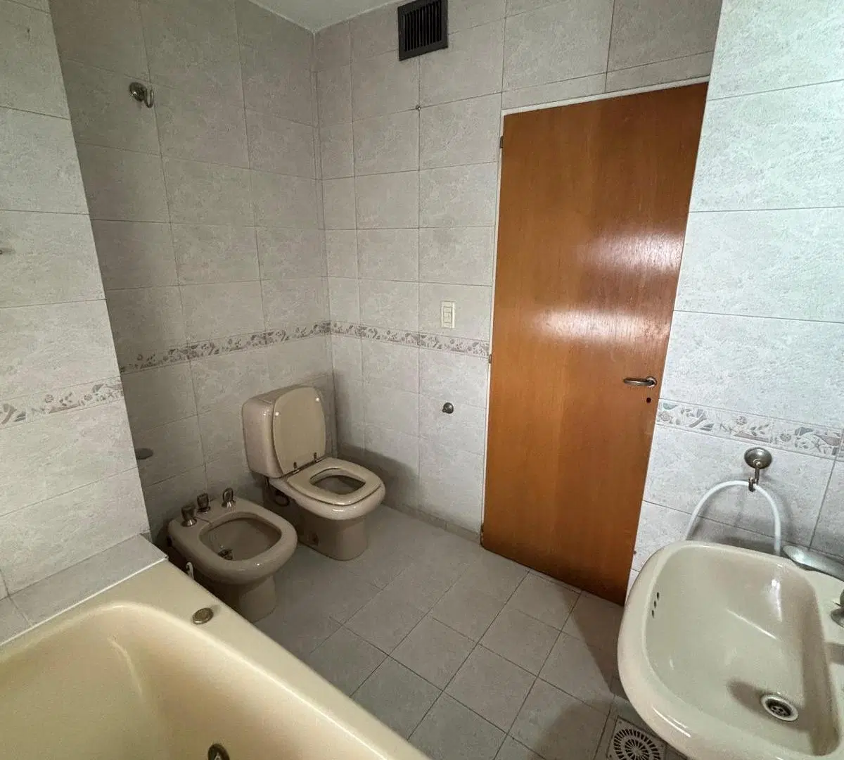 Casa en Alquiler La Plata 3