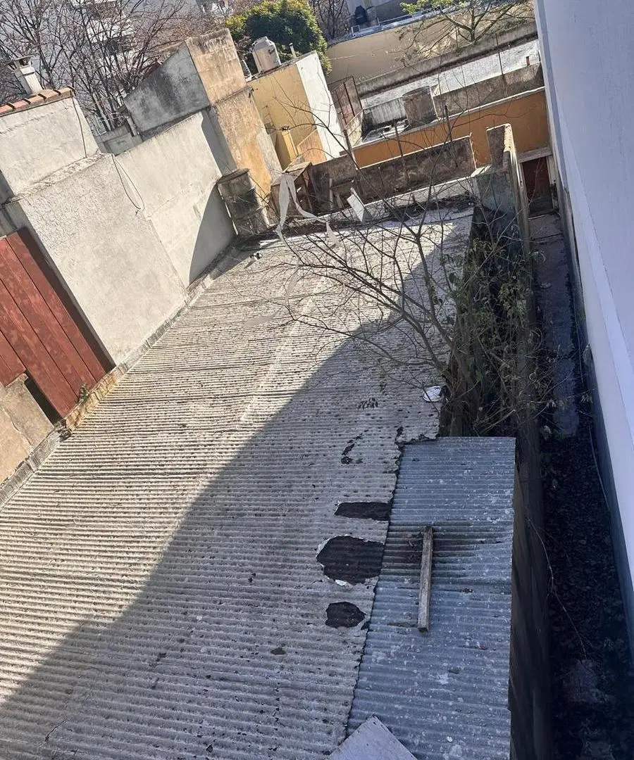 Casa venta a refaccionar o  desarrollo 3