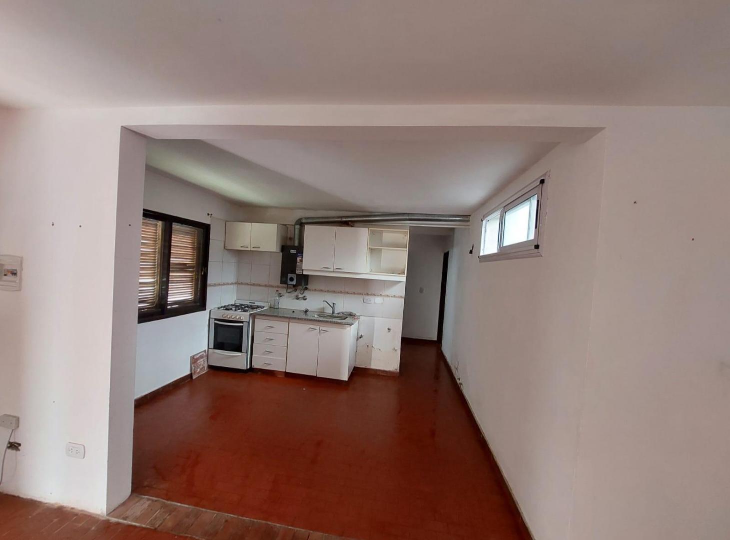 Foto de PH en venta en Los Hornos, imagen 4