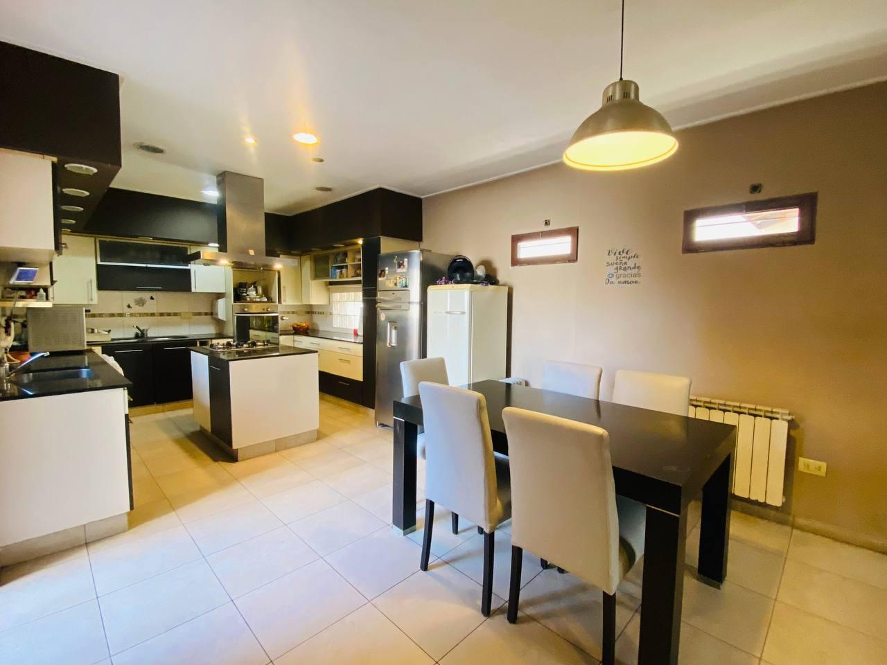 Foto de Casa en venta la plata, imagen 4