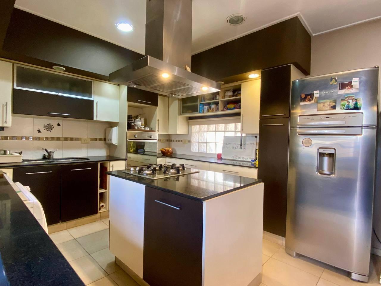 Foto de Casa en venta la plata, imagen 1