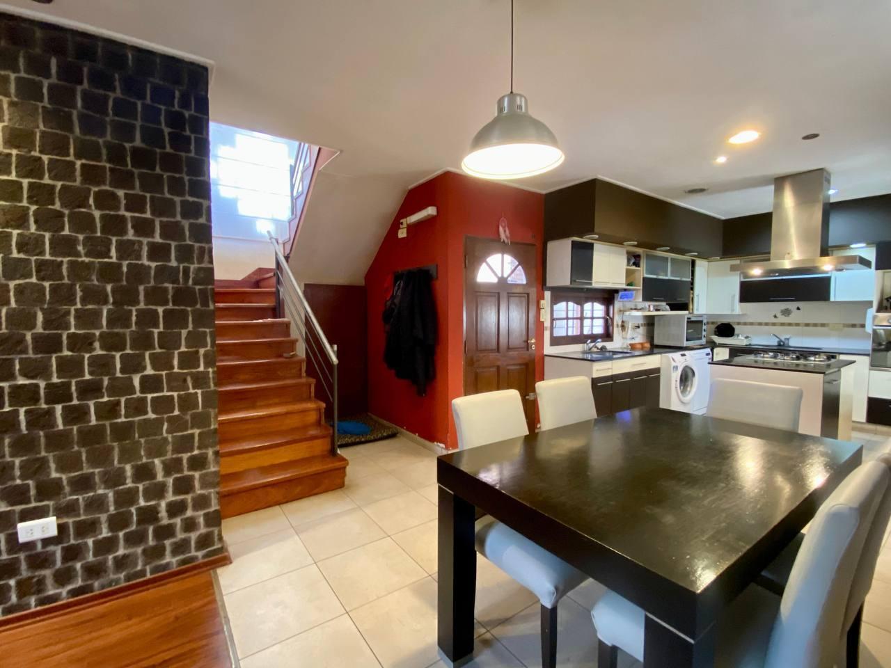 Foto de Casa en venta la plata, imagen 2