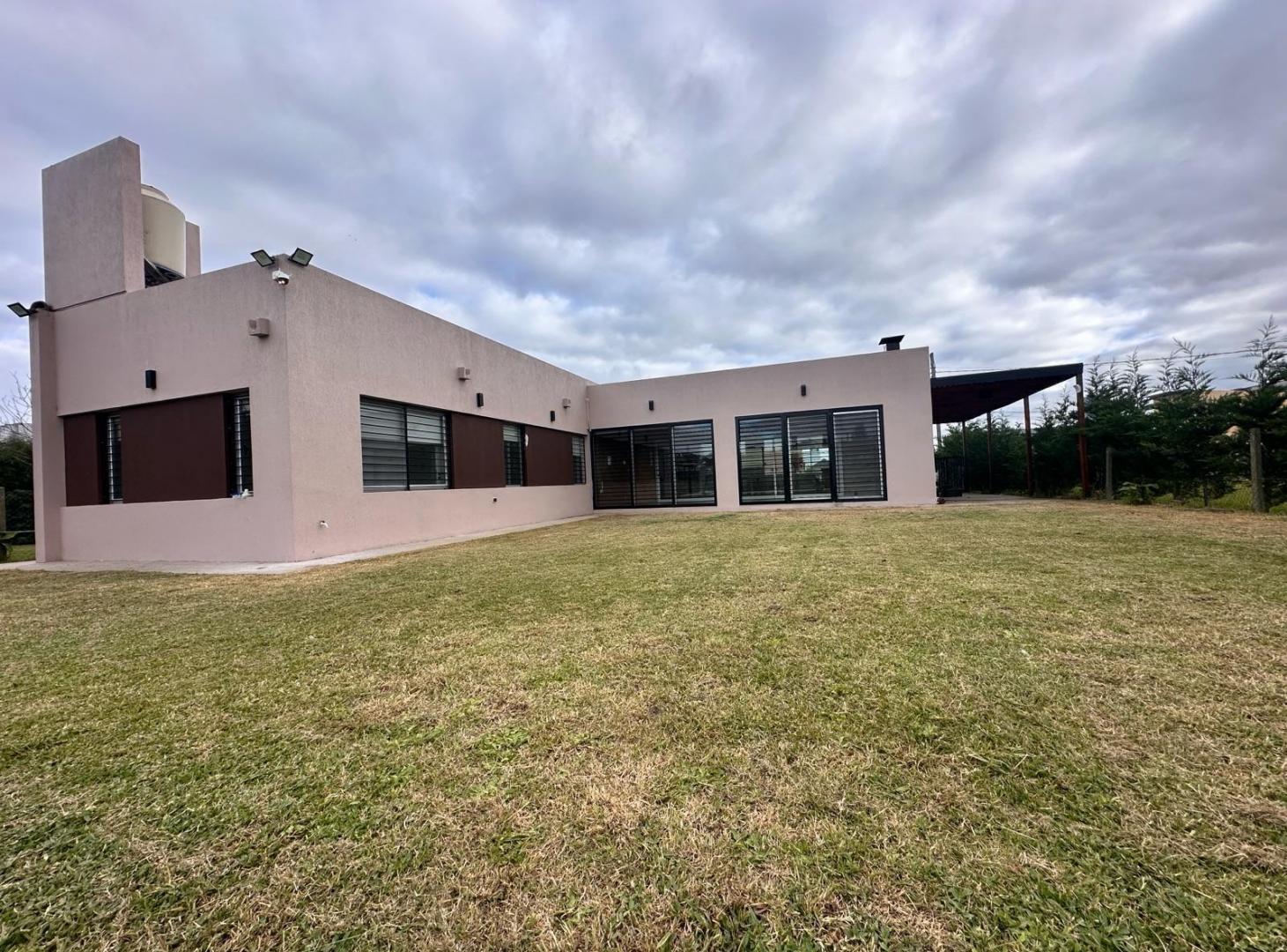 Foto de Casa vnta 4 dormitorios- La Plata, imagen 5