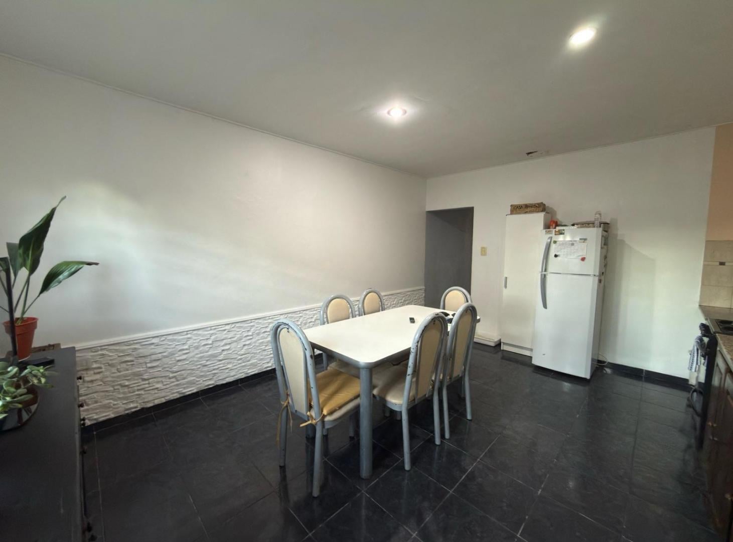 Foto de Duplex de 2 dormitorios en venta la plata, imagen 1