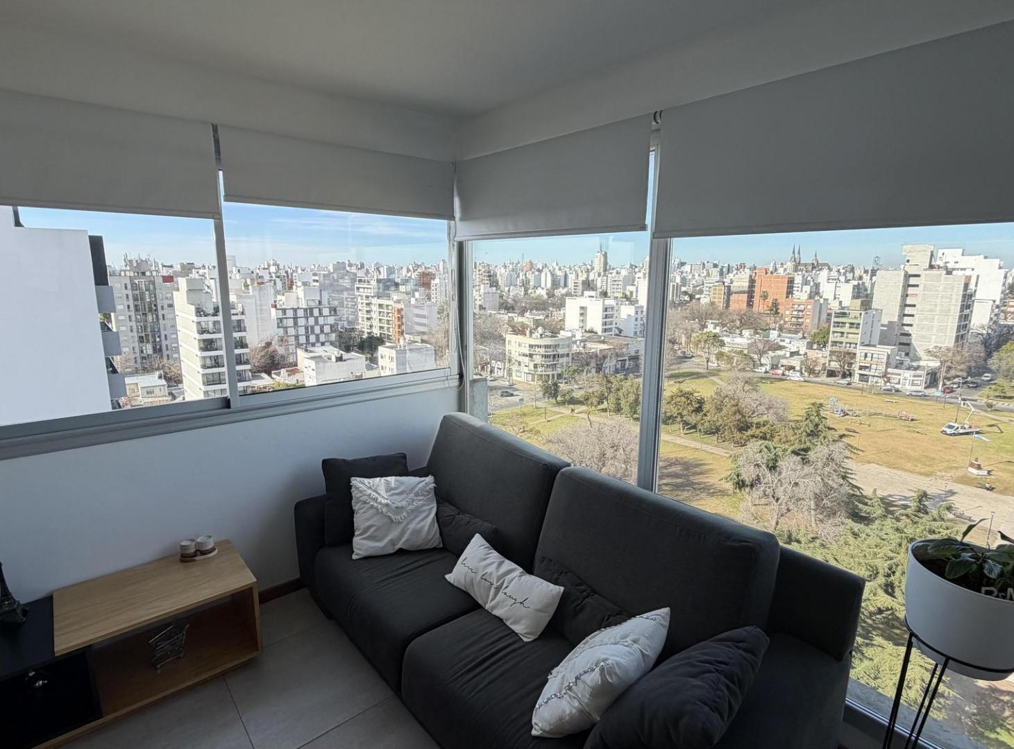 Foto de DEPARTAMENTO VENTA 2 DORMITORIOS LA PLATA,COCHERA APTO BANCO, imagen 5