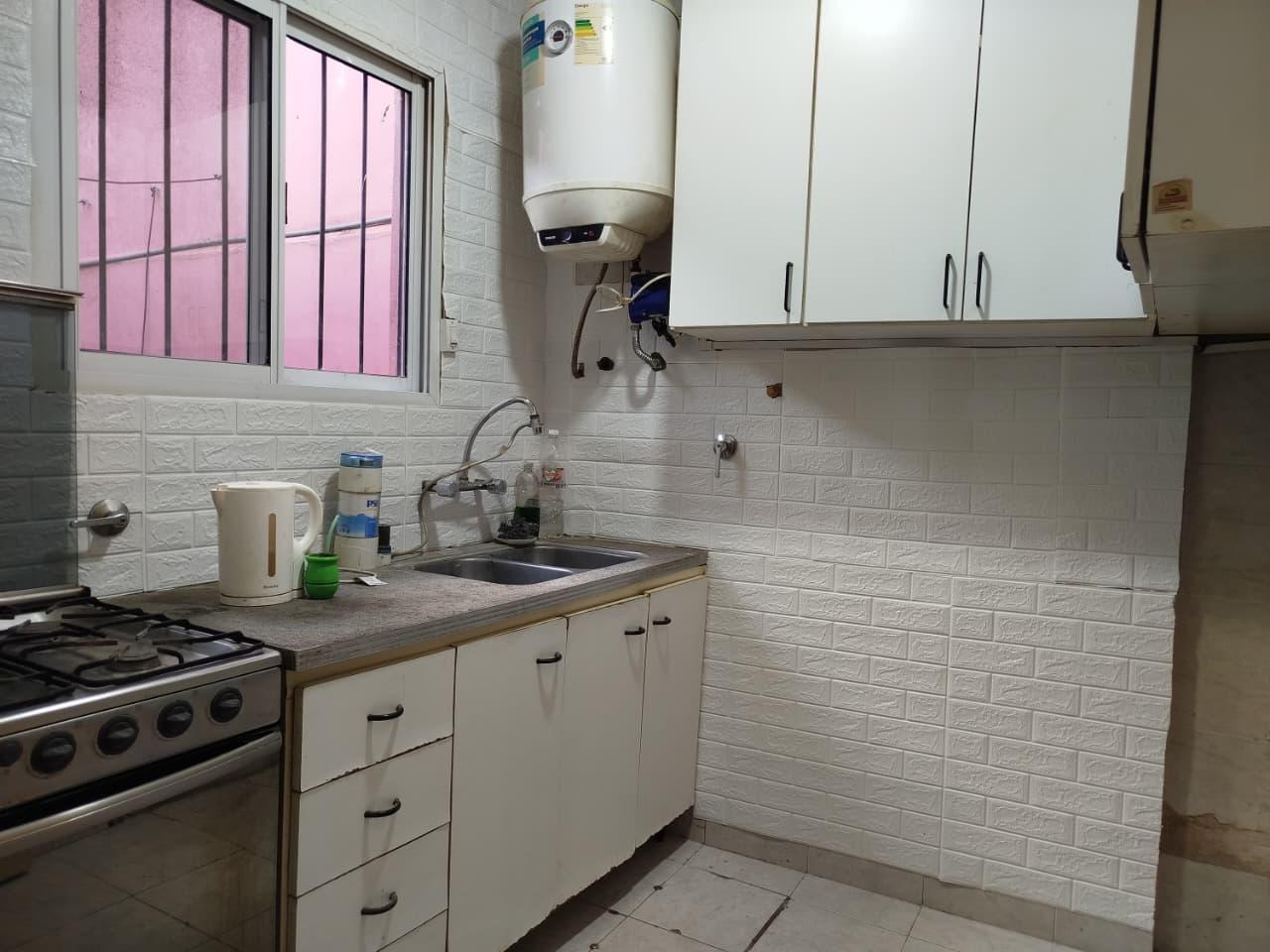 Foto de PH al frente en alquiler de 5 ambientes apta profesional, imagen 5