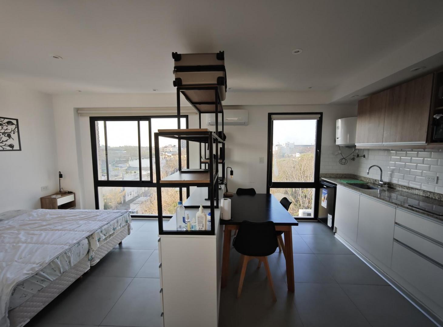 Foto de DEPARTAMENTO MONOAMBIENTE EN VENTA LA PLATA AMOBLADO, imagen 3