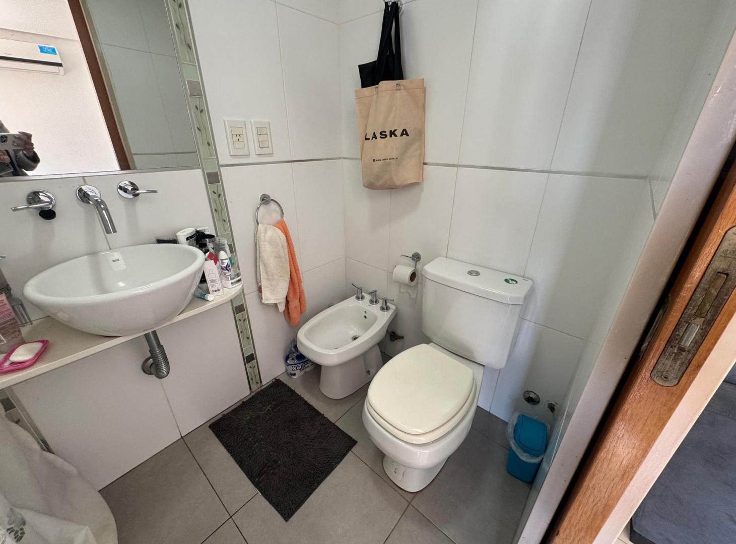 Foto de DEPARTAMENTO MONOAMBIENTE ALQUILER LA PLATA, BALCÓN, imagen 4