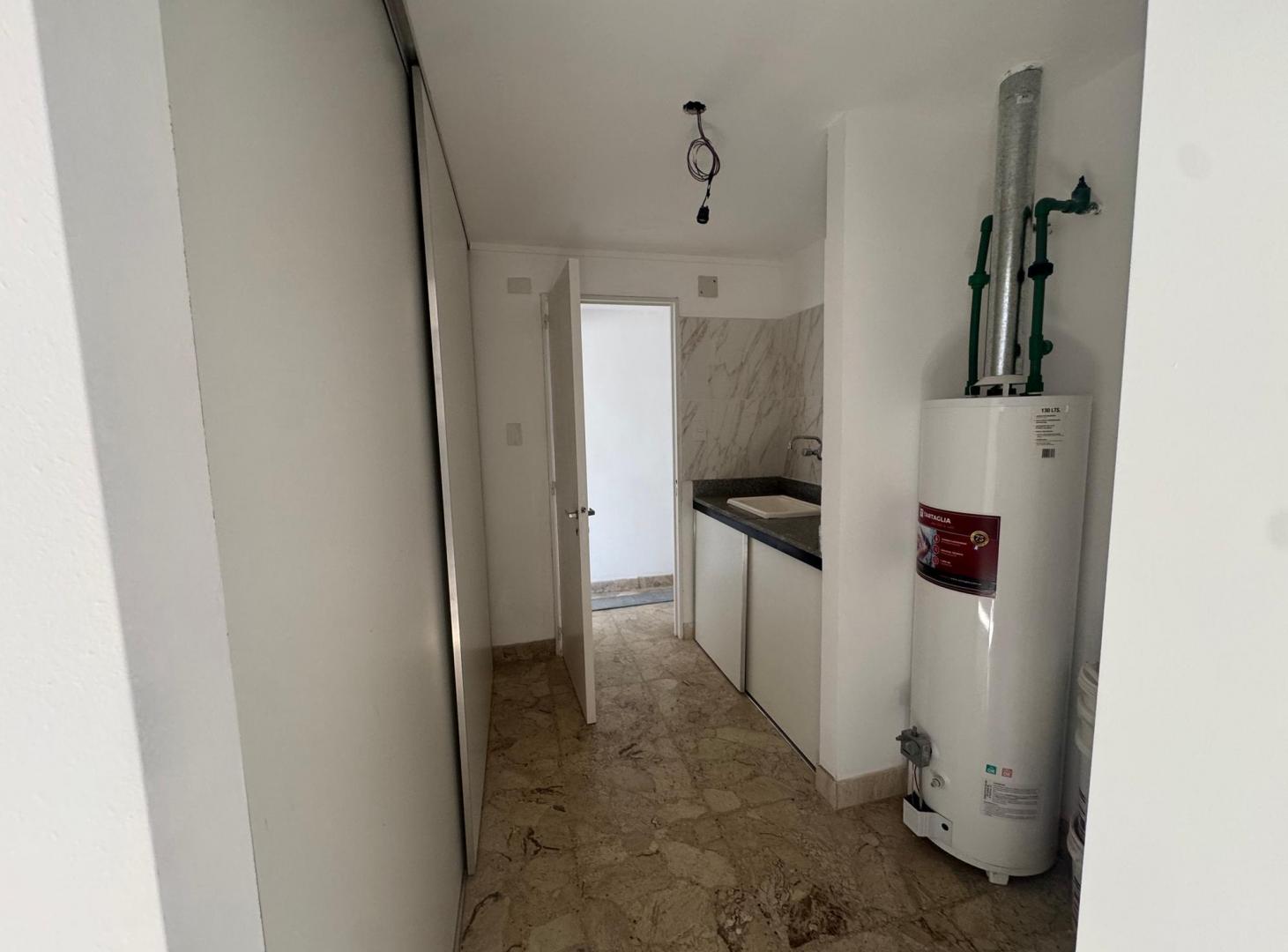 Foto de DEPARTAMENTO DE CATEGORIA EN VENTA, LA PLATA APTO BANCO, imagen 1