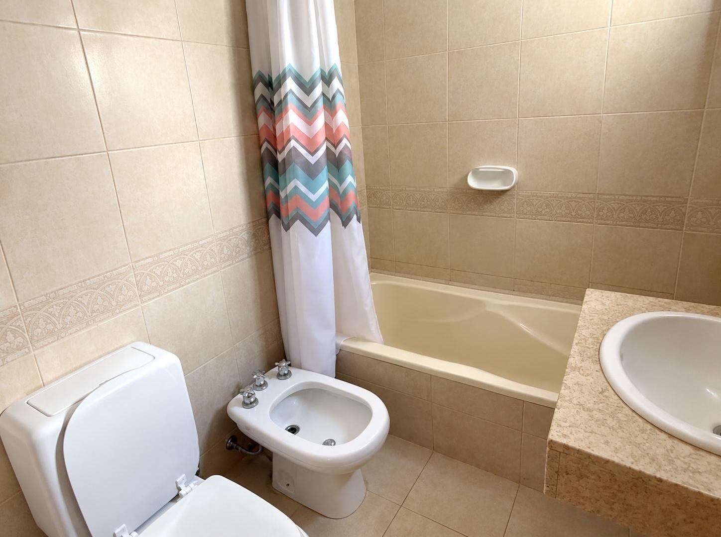 Foto de Departamento Venta 3 Dormitorios La Plata, imagen 4