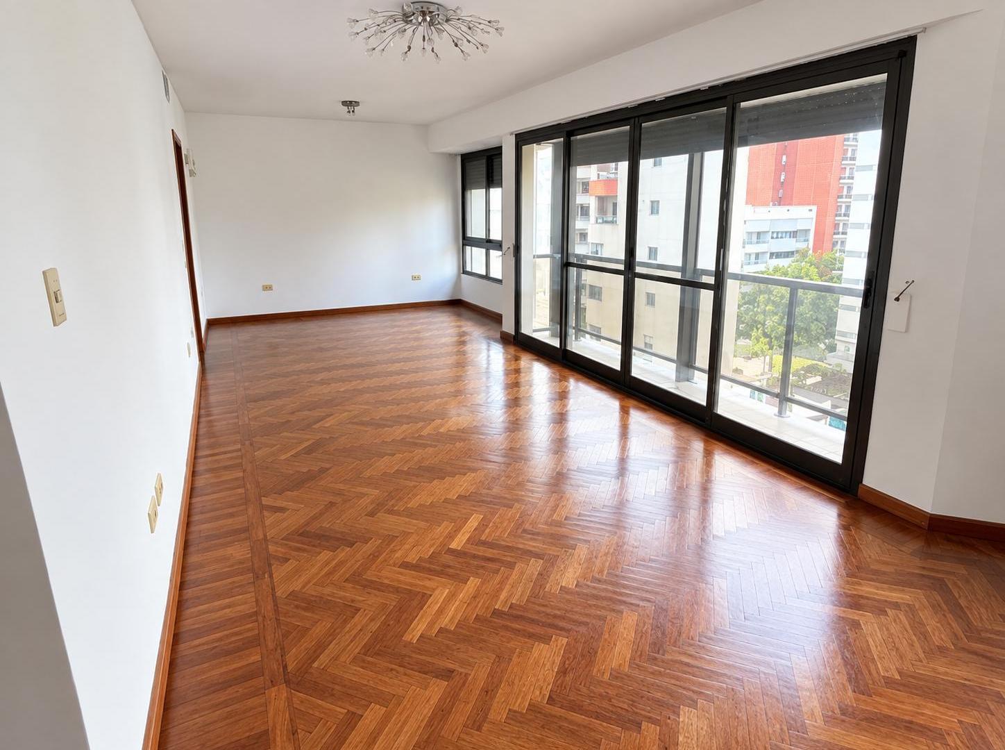 Foto de Departamento Venta 3 Dormitorios La Plata, imagen 1