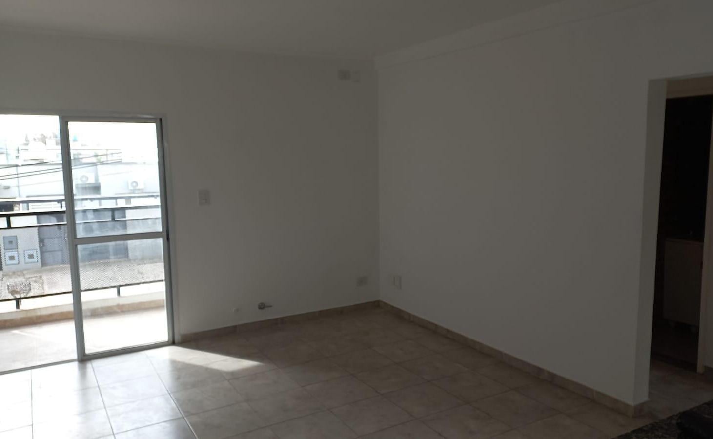 Foto de Departamento Venta 2 Dormitorios La Plata, imagen 2