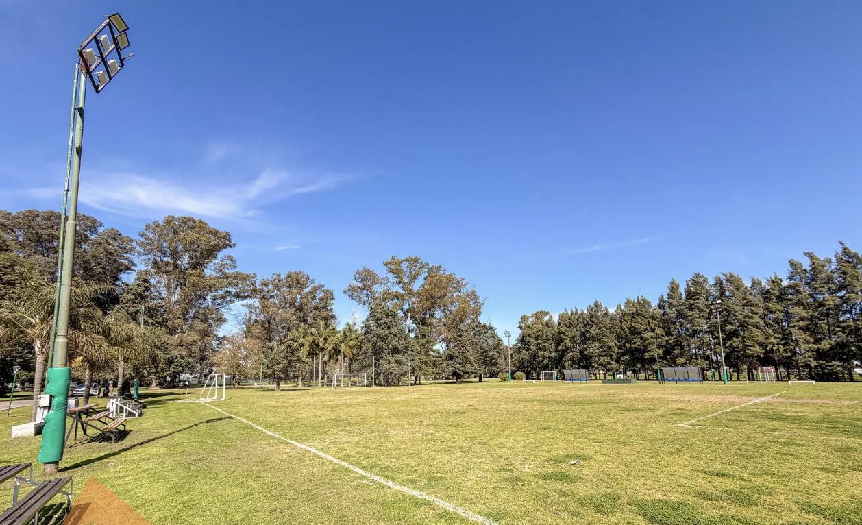 Foto de LOTE EN VENTA BARRIO PRIVADO LA CANDIDA PERMUTA, imagen 4